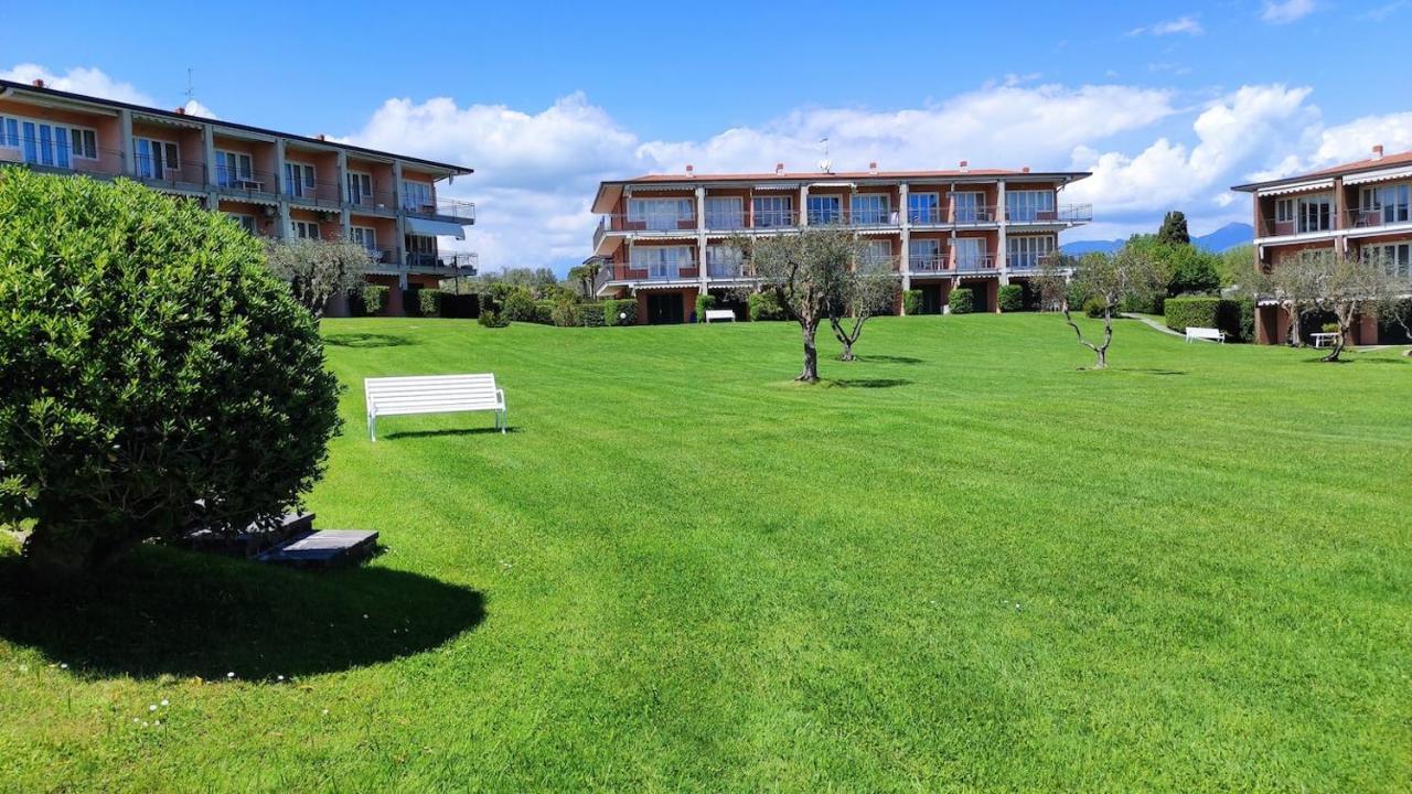 On The Beach Lake View Manerba del Garda Exteriör bild