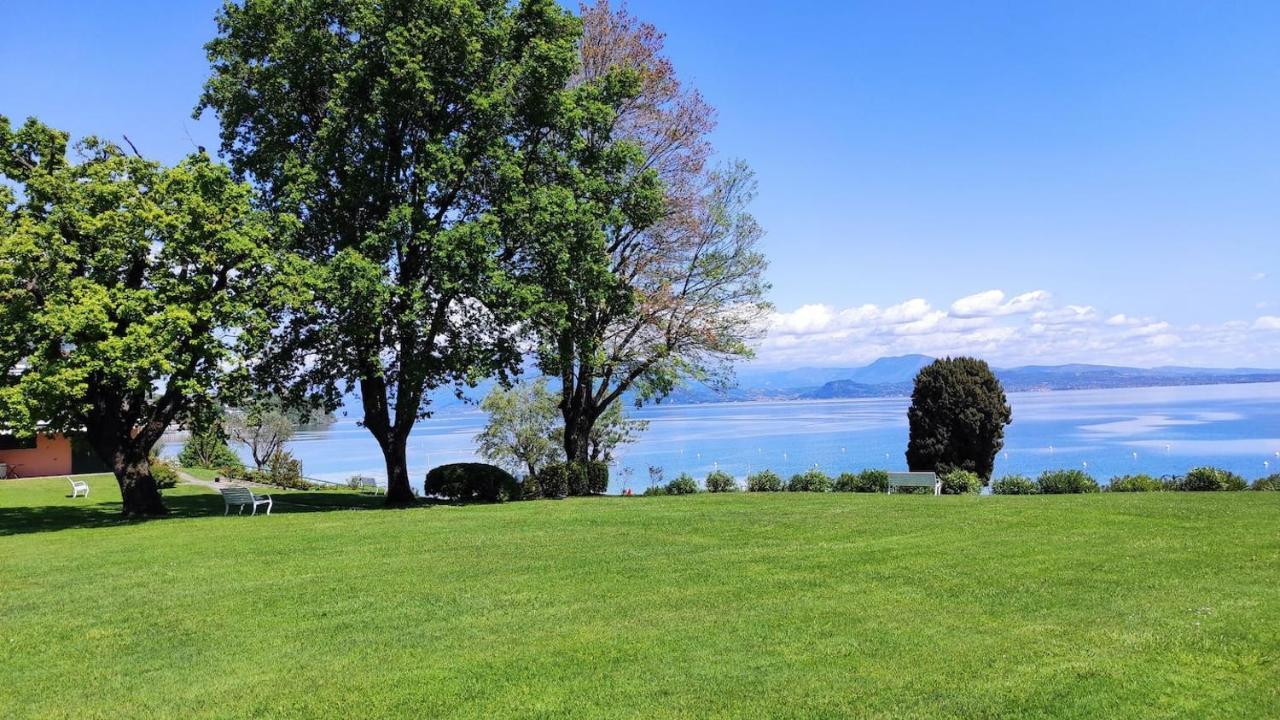 On The Beach Lake View Manerba del Garda Exteriör bild