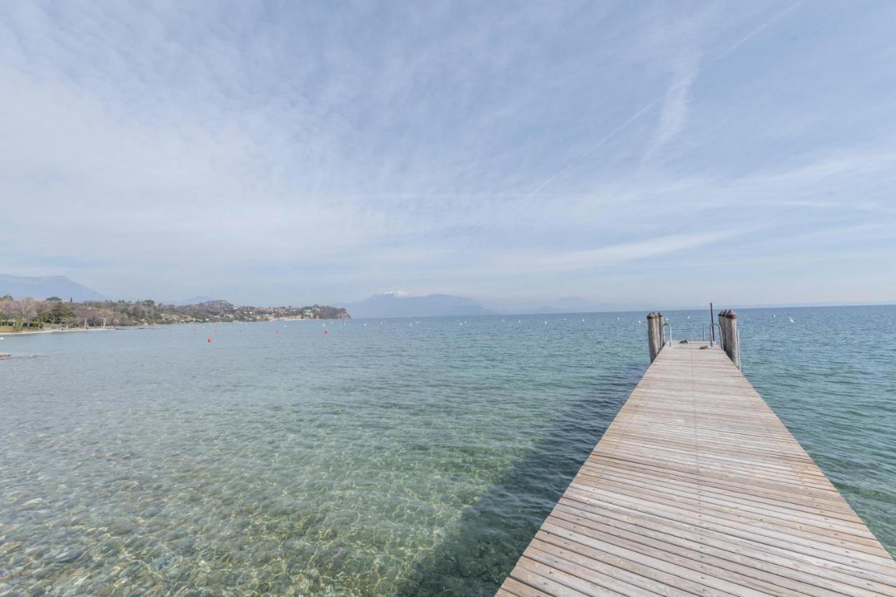 On The Beach Lake View Manerba del Garda Exteriör bild