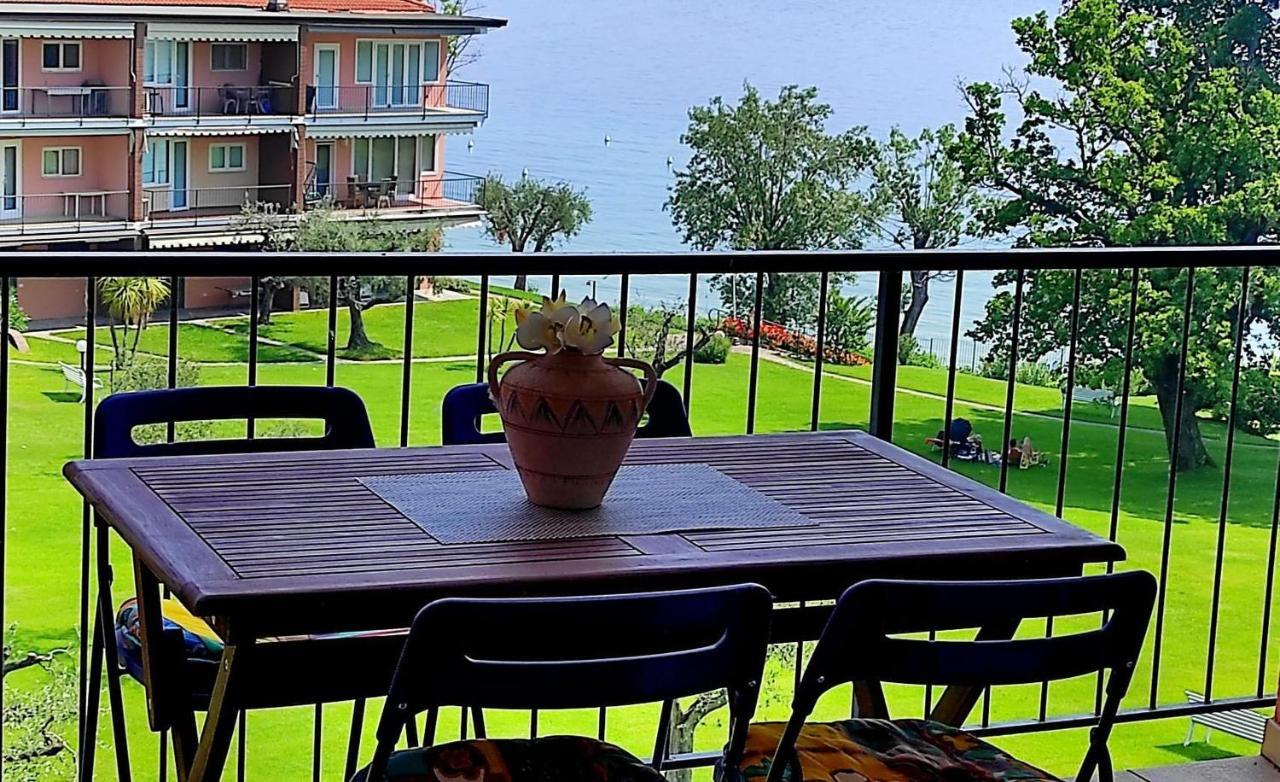 On The Beach Lake View Manerba del Garda Exteriör bild