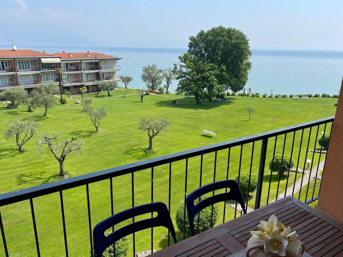 On The Beach Lake View Manerba del Garda Exteriör bild